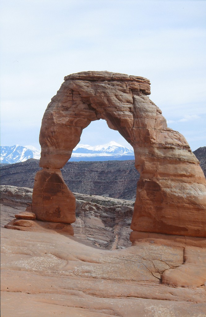 IMG_0056.jpg - Delicate Arch  http://en.wikipedia.org/wiki/Delicate_Arch 