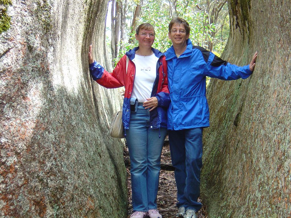 DSC02938.JPG - Leonore & Roland in Bald Rock National Park