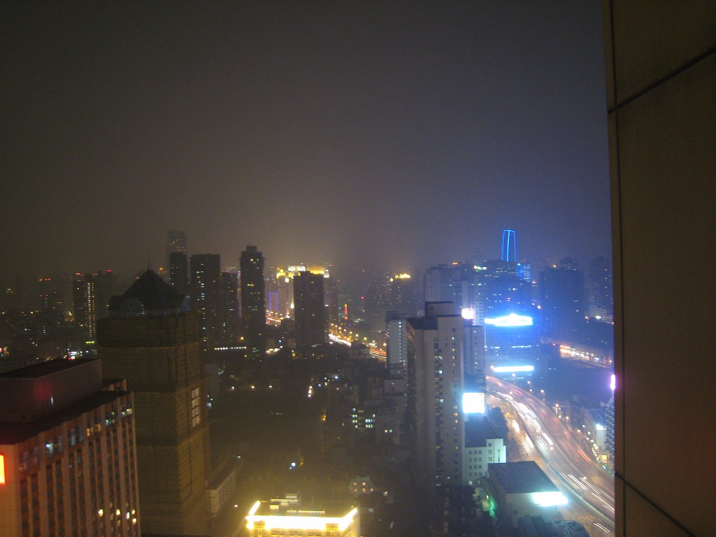 IMG_4699.JPG - Shanghai  http://en.wikipedia.org/wiki/Shanghai  and the Yan'an elevated road