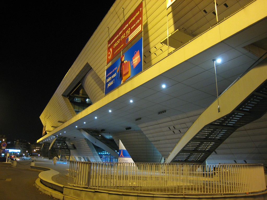 IMG_5717.JPG - Palais des congrès de Paris ( http://en.wikipedia.org/wiki/Palais_des_congr%C3%A8s_de_Paris )