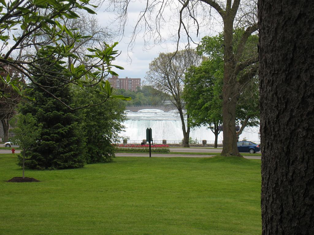 IMG_7122.JPG - Victoria Park & Niagara Falls