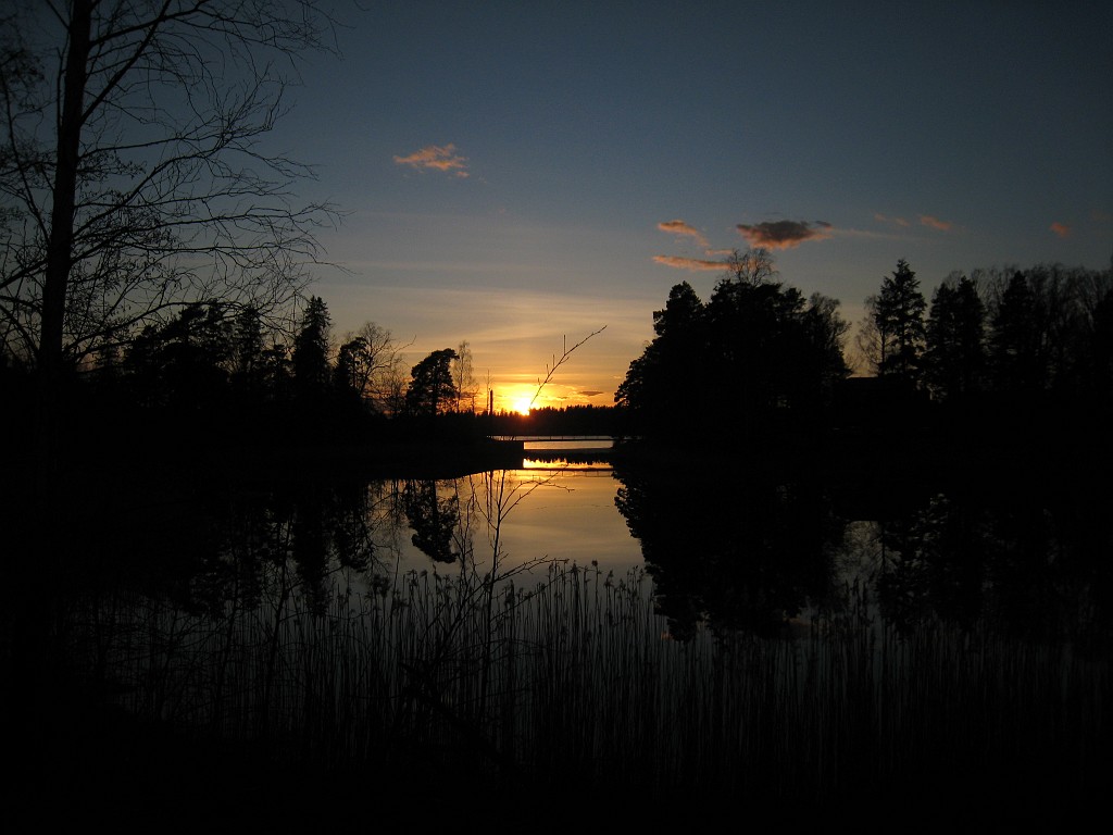 IMG_1045.JPG - Laajalahti at dusk