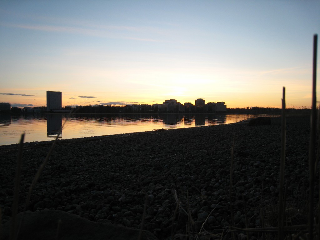 IMG_1058.JPG - Espoo at dusk ( Espoo )