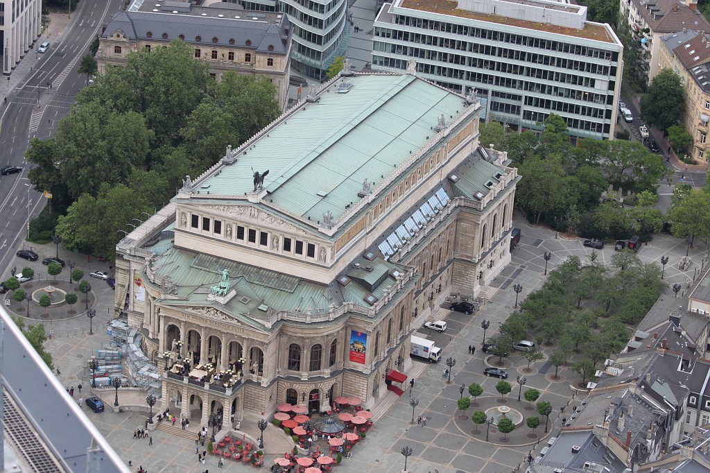 IMG_0297.JPG - "Alte Oper" (Old Opera house)  http://en.wikipedia.org/wiki/Alte_Oper . Picture taken from top of Main tower  http://en.wikipedia.org/wiki/Maintower , which offers a public viewing platform.