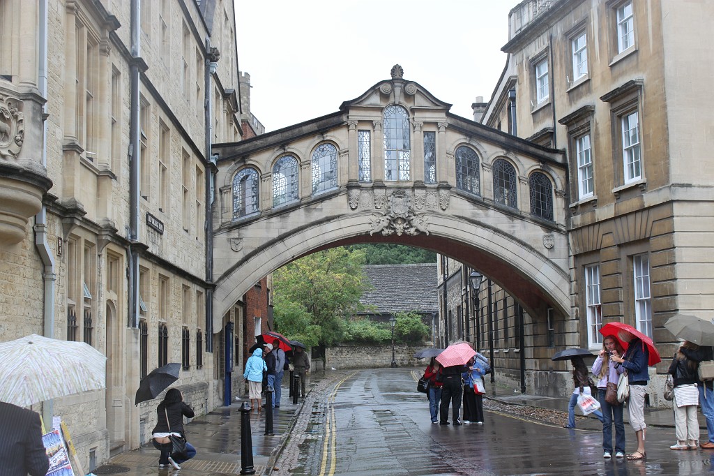 IMG_0852.JPG - Hertford Bridge better known as Bridge of Sighs in Oxford ( http://en.wikipedia.org/wiki/Bridge_of_Sighs_%28Oxford%29 