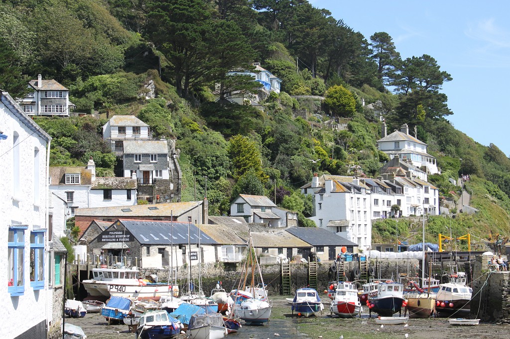 IMG_1496.JPG - Polperro harbour  http://en.wikipedia.org/wiki/Polperro 