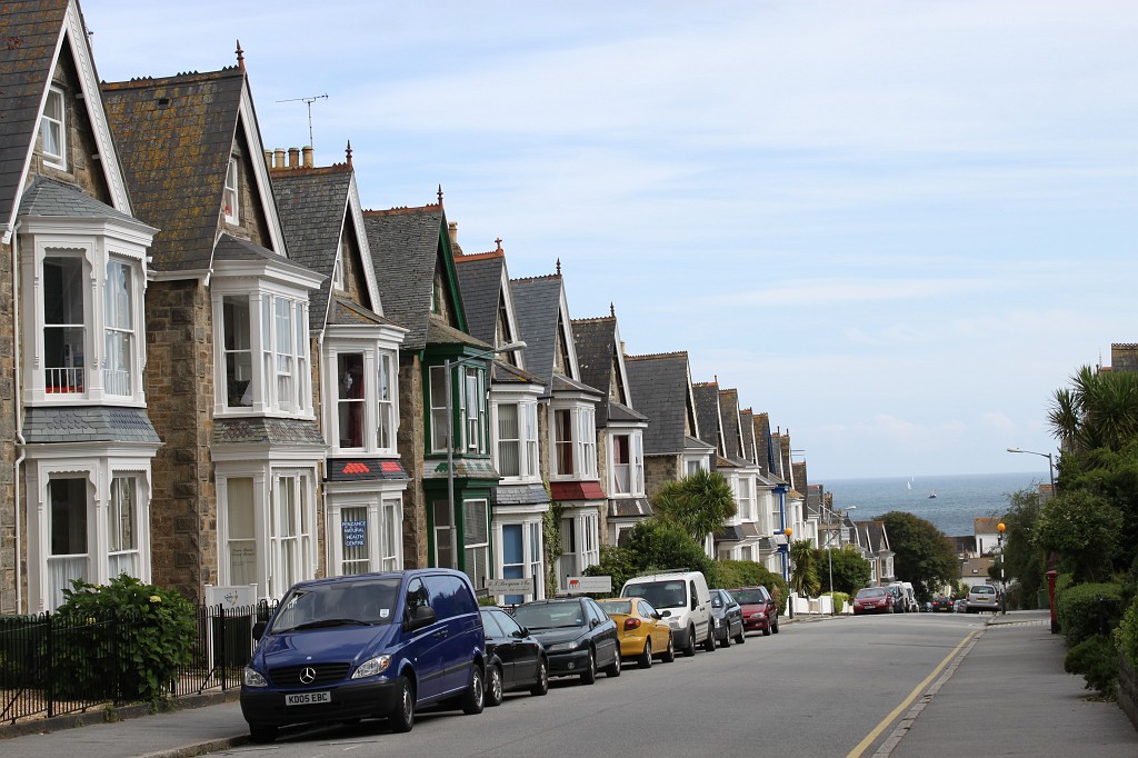 IMG_1738.JPG - Morrab Road in Penzance  http://en.wikipedia.org/wiki/Penzance 