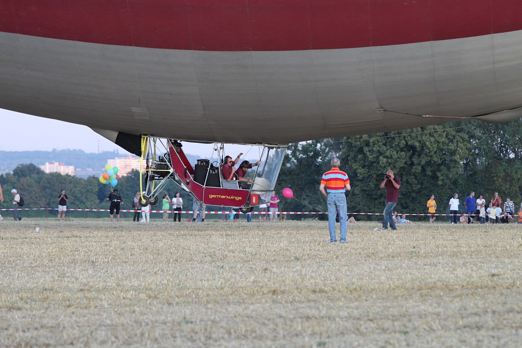 IMG_2748.JPG - 6. Bad Homburger Luftschiffparade 2009  http://www.bad-homburger-luftschiffparade.de/web/home/index.htm 