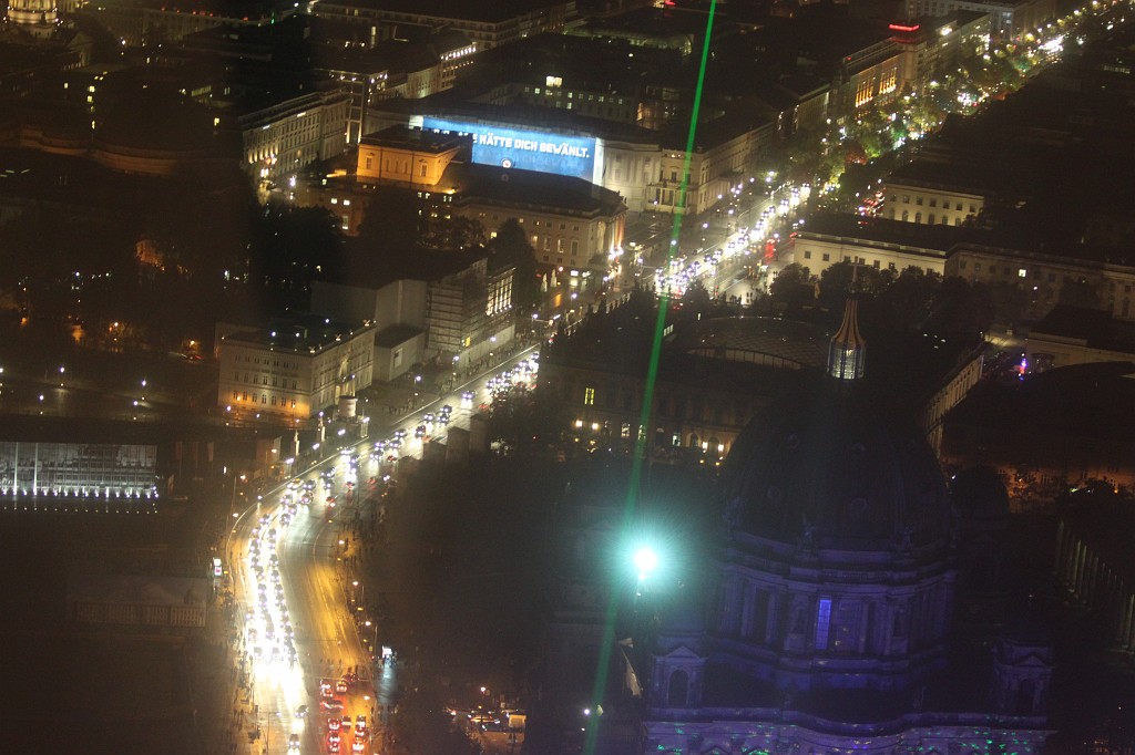 IMG_3187.JPG - Berlin Cathedral  http://en.wikipedia.org/wiki/Berlin_Cathedral  and Under the Linden Trees boulevard  http://en.wikipedia.org/wiki/Unter_den_Linden  at night from above.
