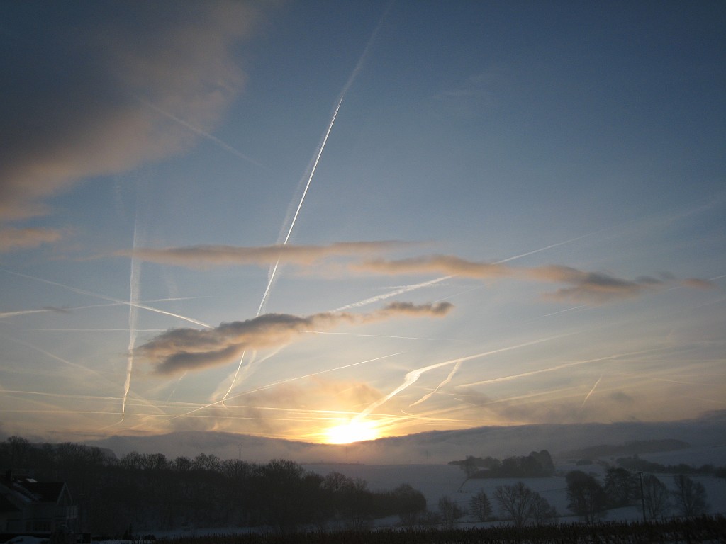 X_IMG_2008.JPG - Beatiful morning with fog, snow and sun