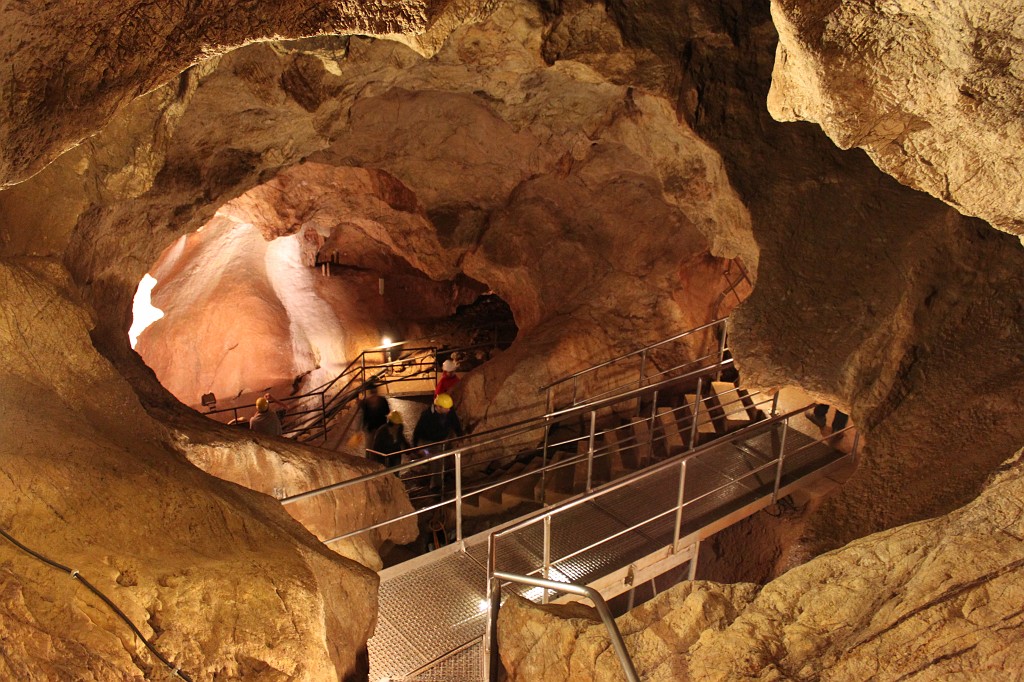 IMG_6086.JPG - Kubacher Kristallh�hle  http://de.wikipedia.org/wiki/Kubacher_Kristallh%C3%B6hle 