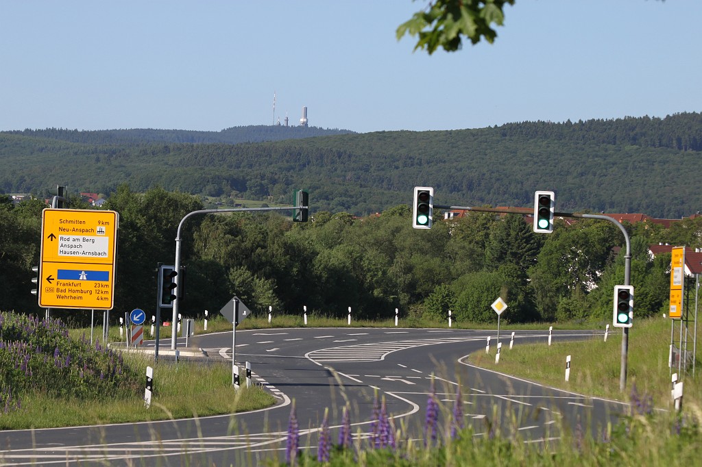 IMG_6109.JPG - Junction and Feldberg  http://en.wikipedia.org/wiki/Gro%C3%9Fer_Feldberg 