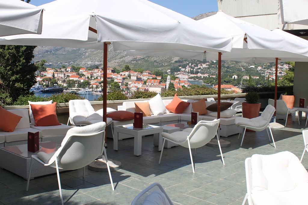 IMG_7569.JPG - Hotel Croatia Bar with a magnificent view