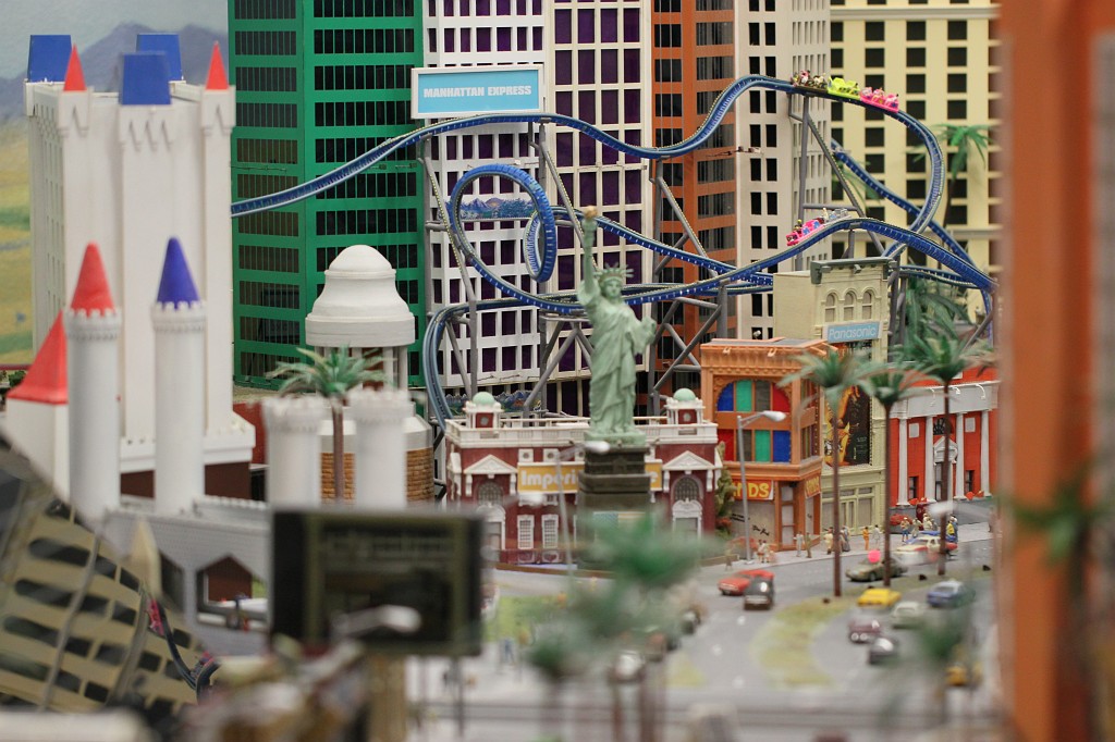 IMG_9590.JPG - Miniature Wonderland (Miniatur Wunderland)  http://en.wikipedia.org/wiki/Miniatur_Wunderland  Las Vegas
