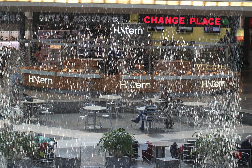 IMG_9953.JPG - Ben Gurion International Airport  http://en.wikipedia.org/wiki/Ben_Gurion_International_Airport 