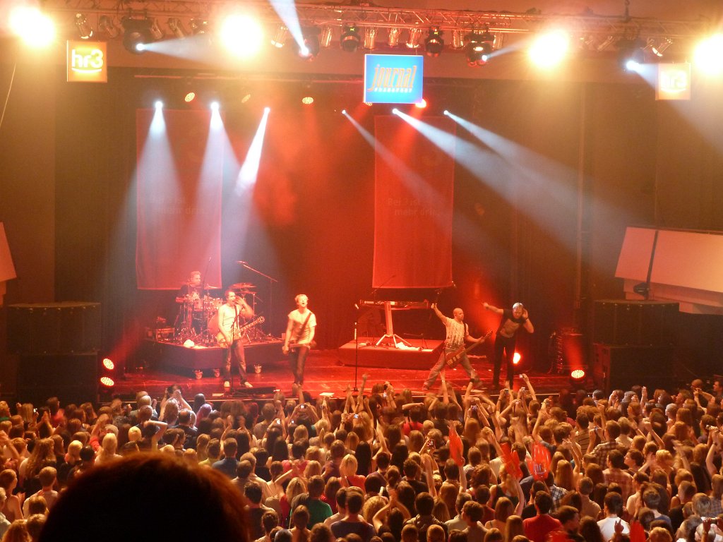 P1020889.JPG - hr3@night Palais im Zoo - Sunrise Avenue