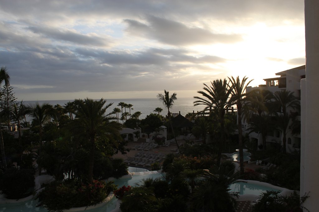 IMG_3634.JPG - Hotel Jardin Tropical  http://www.jardin-tropical.com/ view