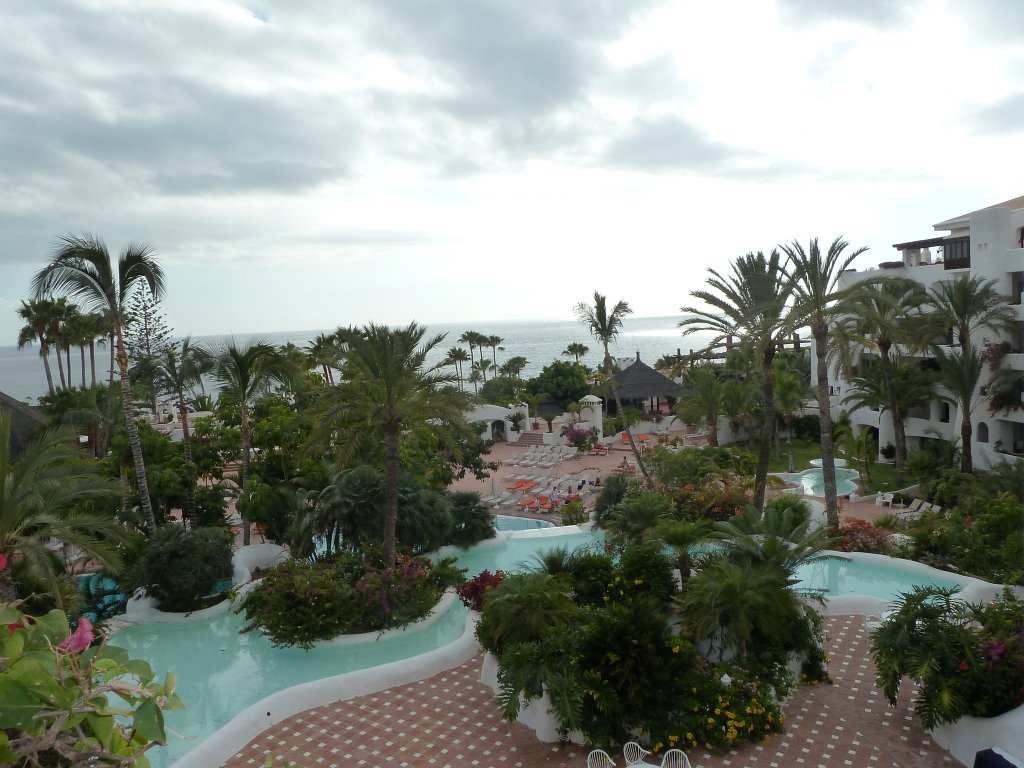 P1030948.JPG - Hotel Jardin Tropical  http://www.jardin-tropical.com/  pool