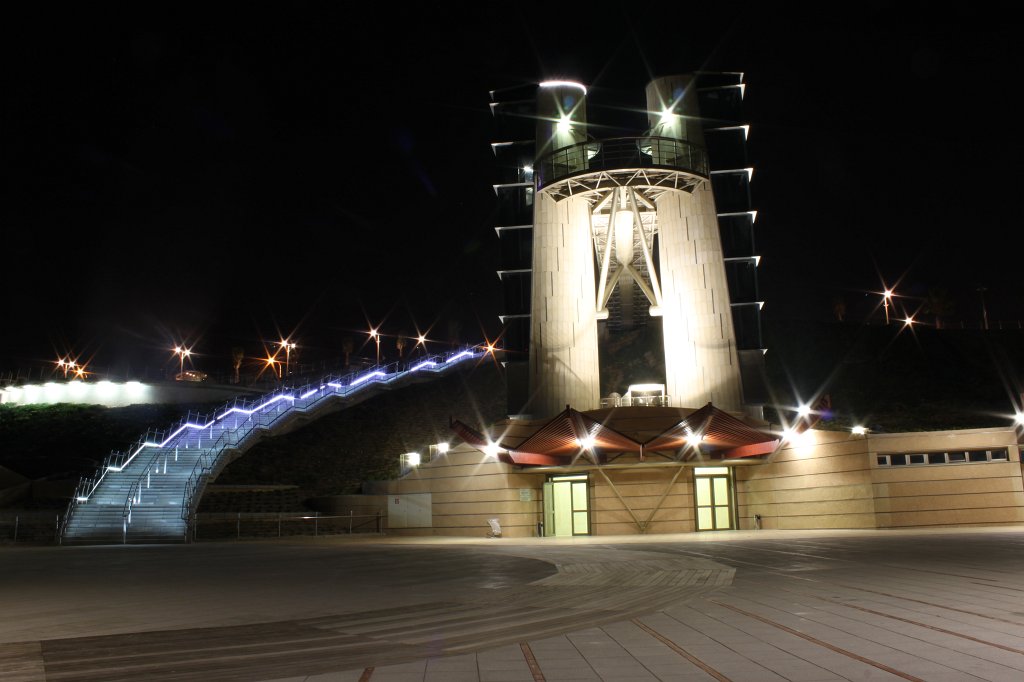 IMG_6111.JPG - Stairs and towers