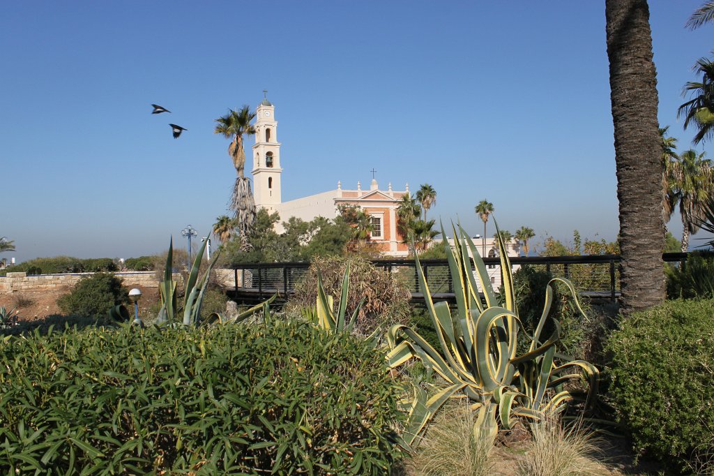 IMG_6272.JPG - St. Peter's Church behind wishing bridge