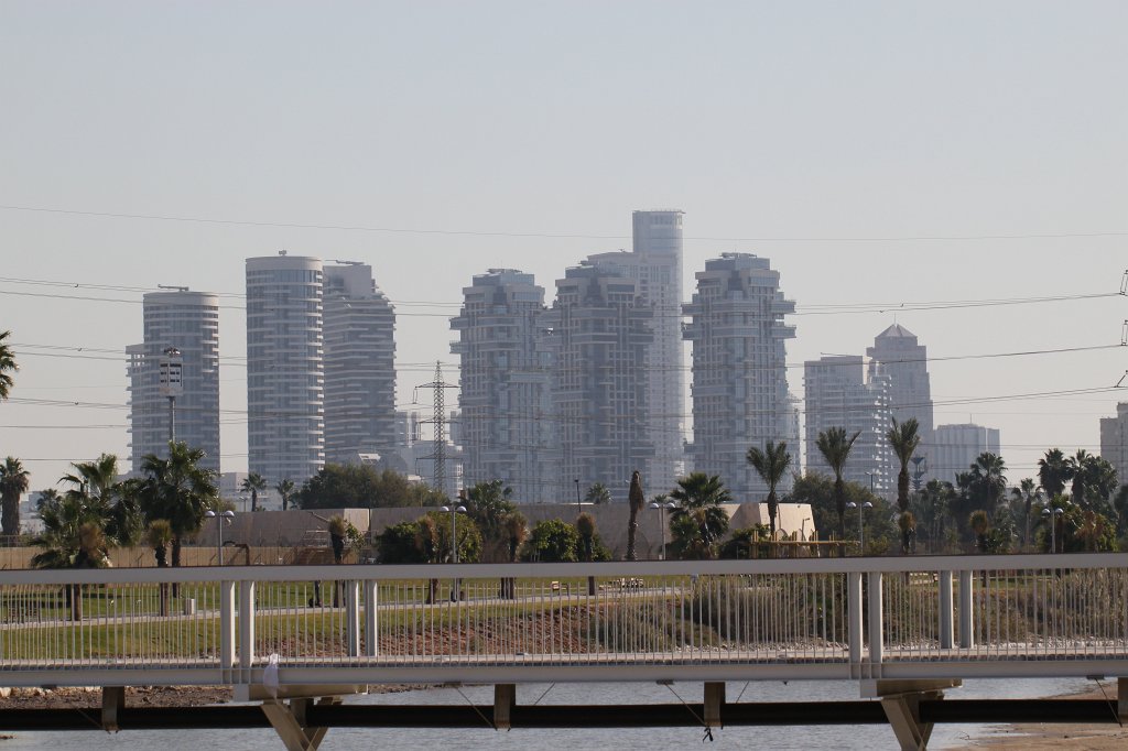 IMG_6411.JPG - Skyscrapers