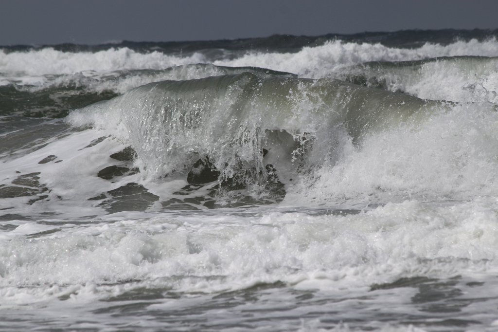 IMG_7175.JPG - Waves