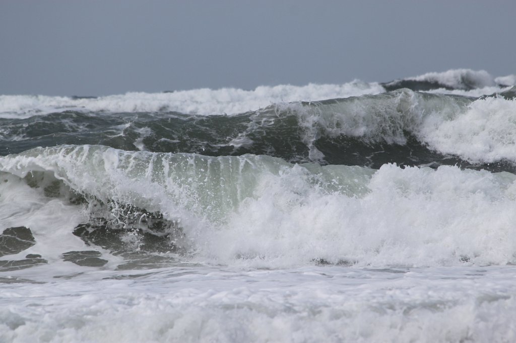 IMG_7189.JPG - Waves