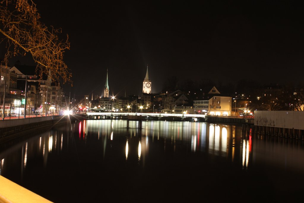 IMG_7352.JPG - Limmat  http://en.wikipedia.org/wiki/Limmat 