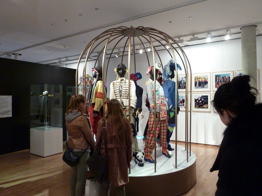 P1060705.JPG - Museum fÃ¼r Kommunikation  http://www.mfk-frankfurt.de/  - Mode