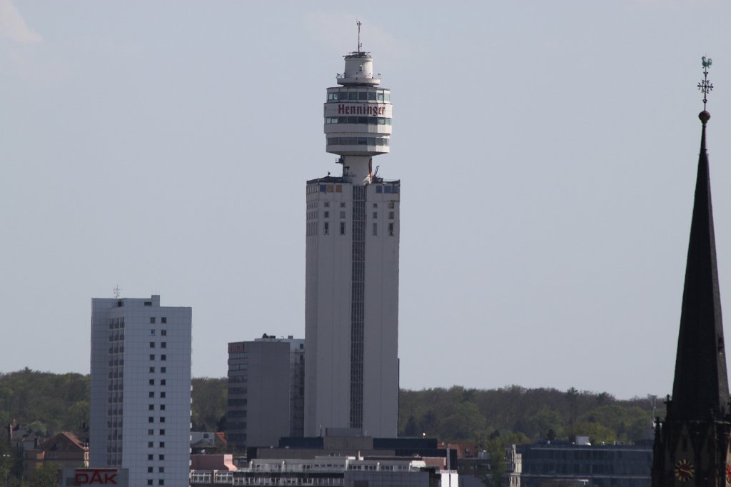 IMG_7621.JPG - Henninger-Turm  http://en.wikipedia.org/wiki/Henninger_Turm 