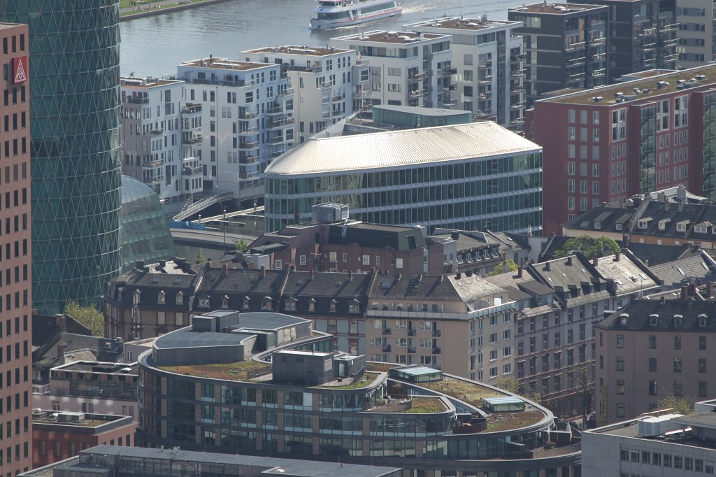 IMG_7735.JPG - Roofs of the Gutleutviertel  http://de.wikipedia.org/wiki/Frankfurt-Gutleutviertel 