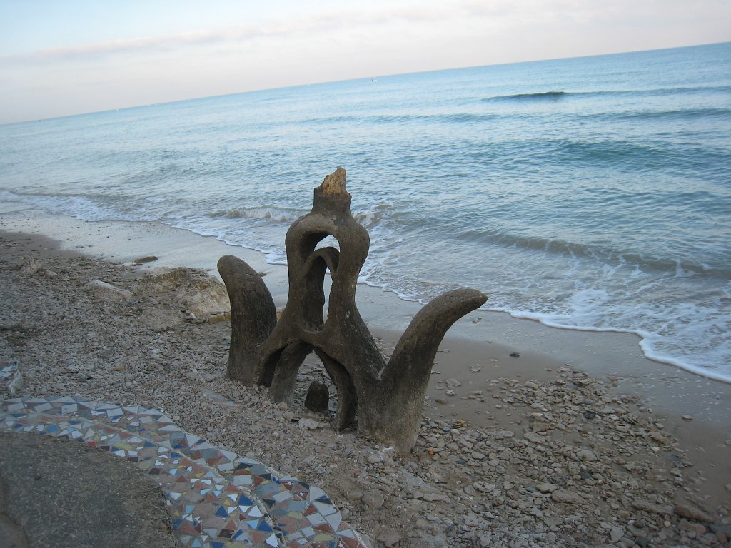 IMG_0018.JPG - Hermit house