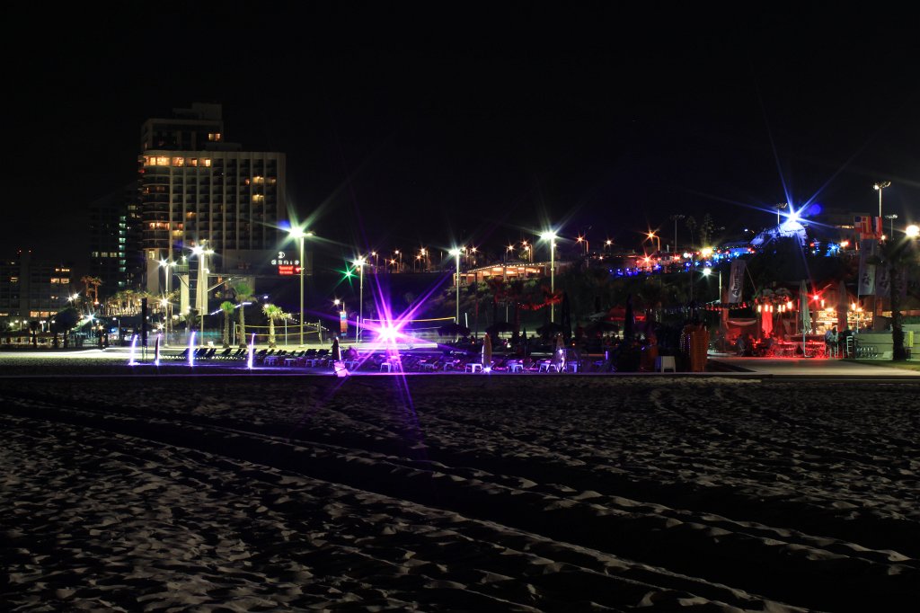 IMG_8726.JPG - Herzliya beach at night