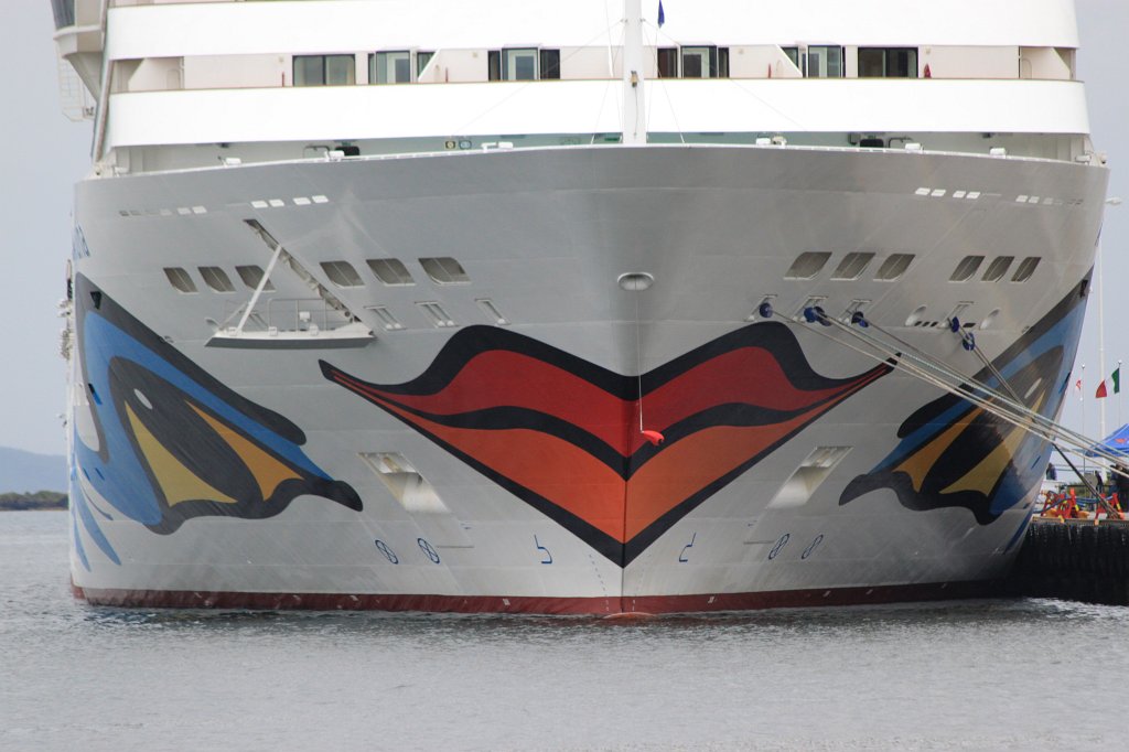 IMG_0119.JPG - AIDAluna  http://en.wikipedia.org/wiki/AIDAluna  in Molde  http://en.wikipedia.org/wiki/Molde 