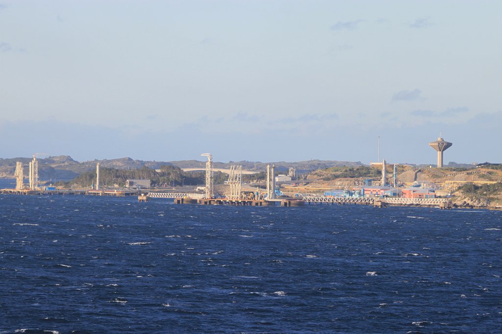 IMG_9536.JPG - Sture Terminal  http://en.wikipedia.org/wiki/Sture_Terminal 