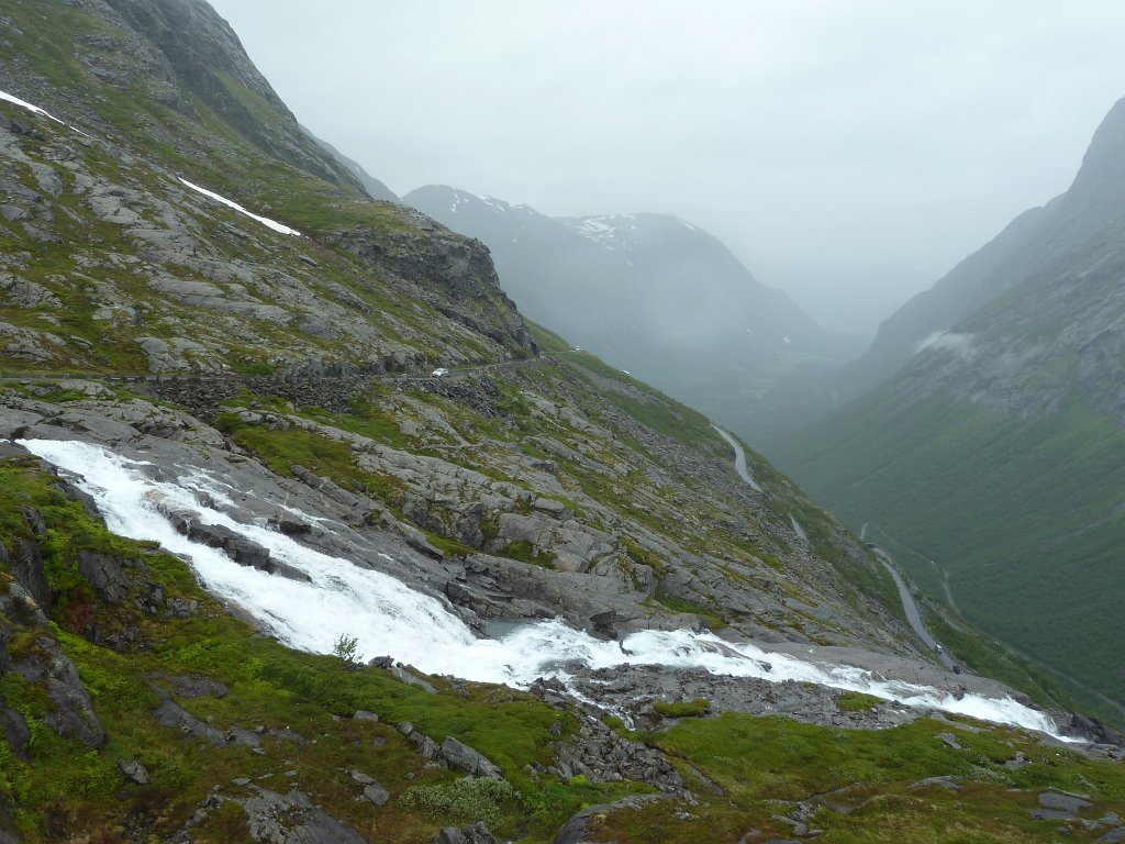 P1080114.JPG - Stigfossen waterfall at Trollstigen  http://en.wikipedia.org/wiki/Trollstigen 