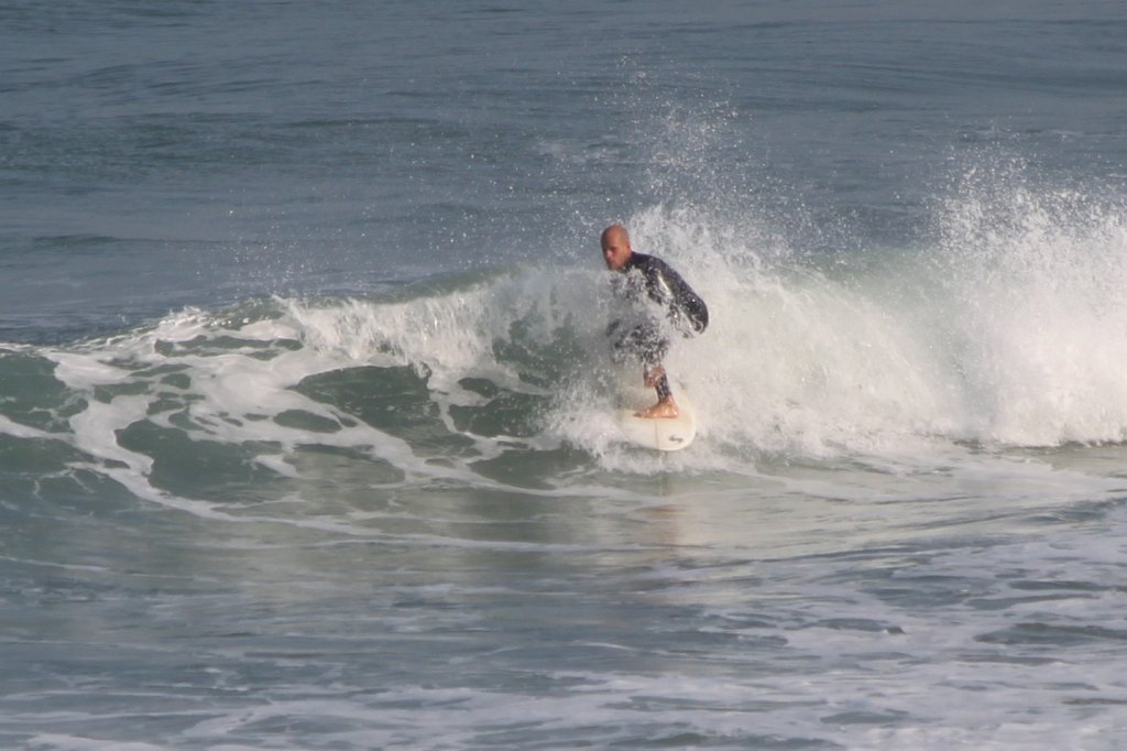 IMG_3654.JPG - Surfin'  Herzliya  Beach