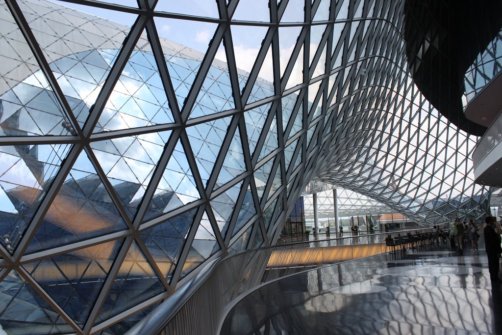 IMG_5090.JPG -  MyZeil  shopping center roof