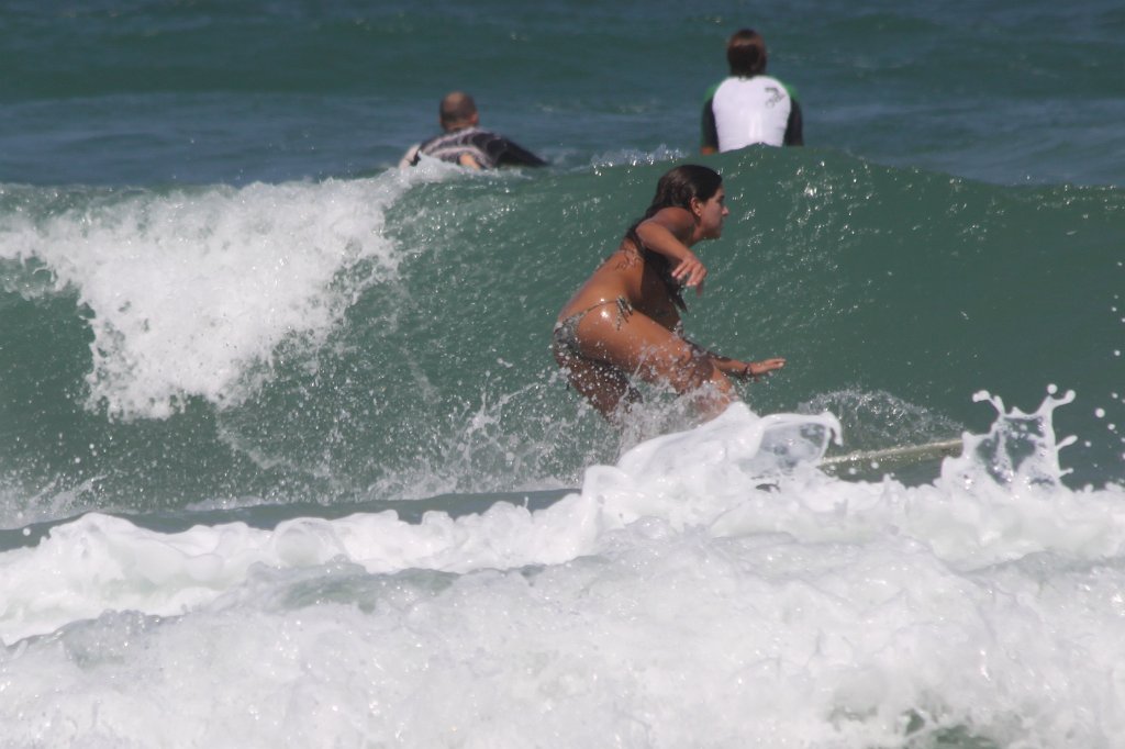 IMG_5284.JPG - Surfer girl