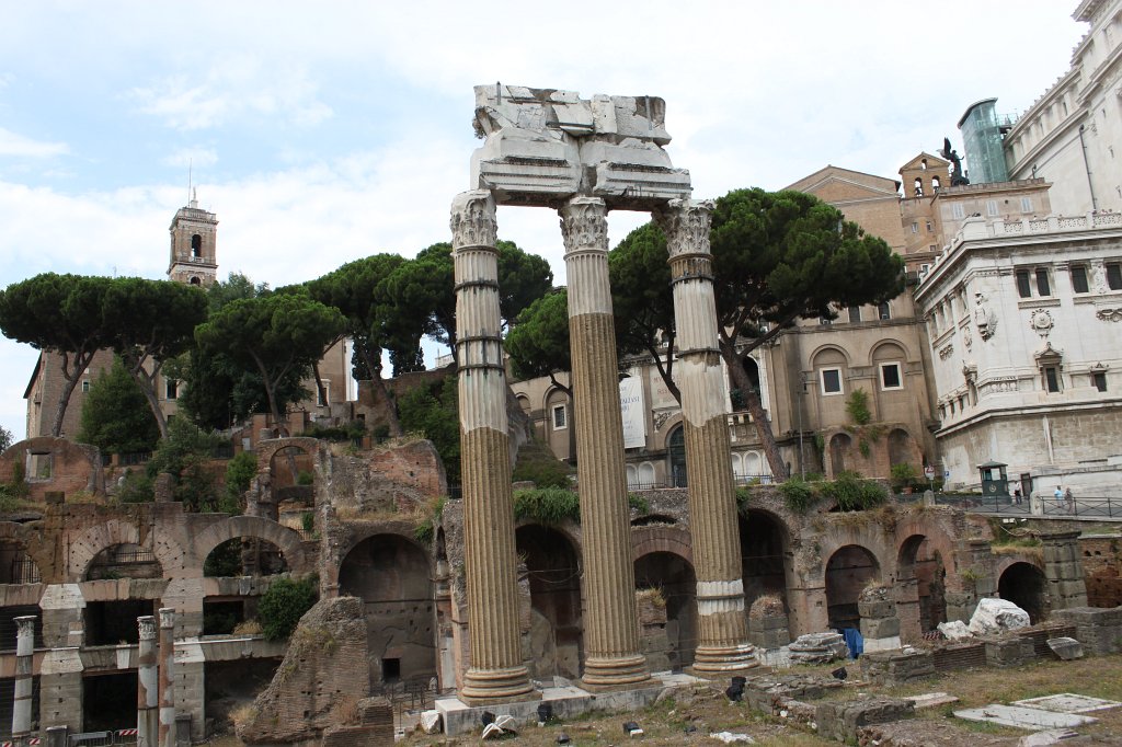 IMG_7287.JPG -  Temple of Castor and Pollux 