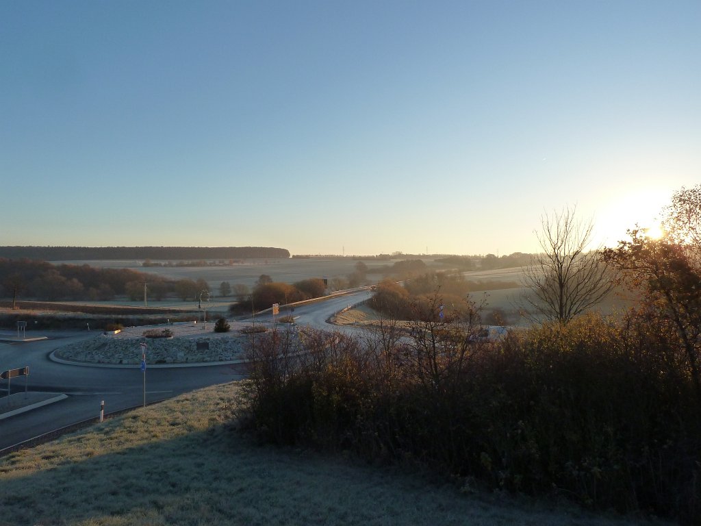 P1110133.JPG - Roundabout