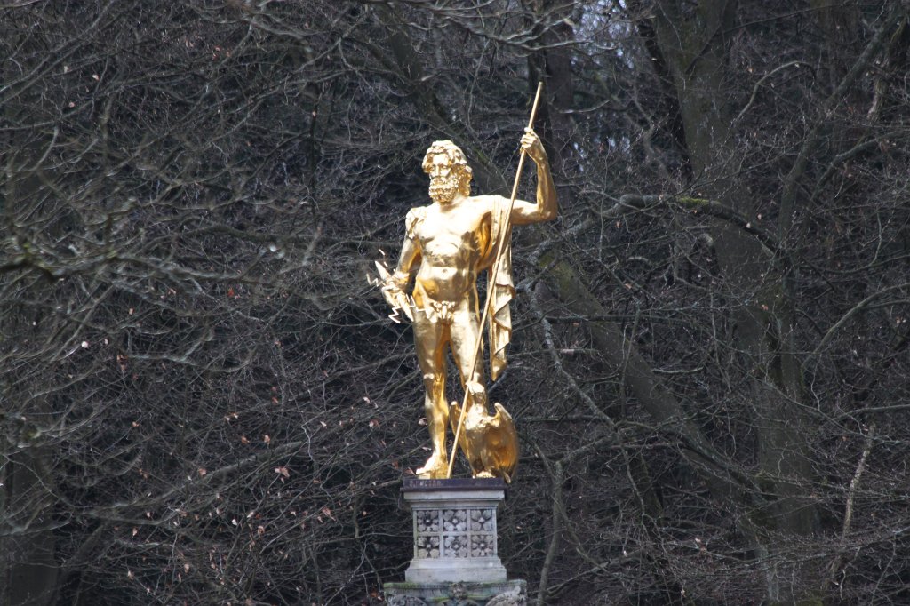 IMG_9052.JPG -  Jupiter  column replica (Nachbilding der  großen Mainzer Jupitersäule )