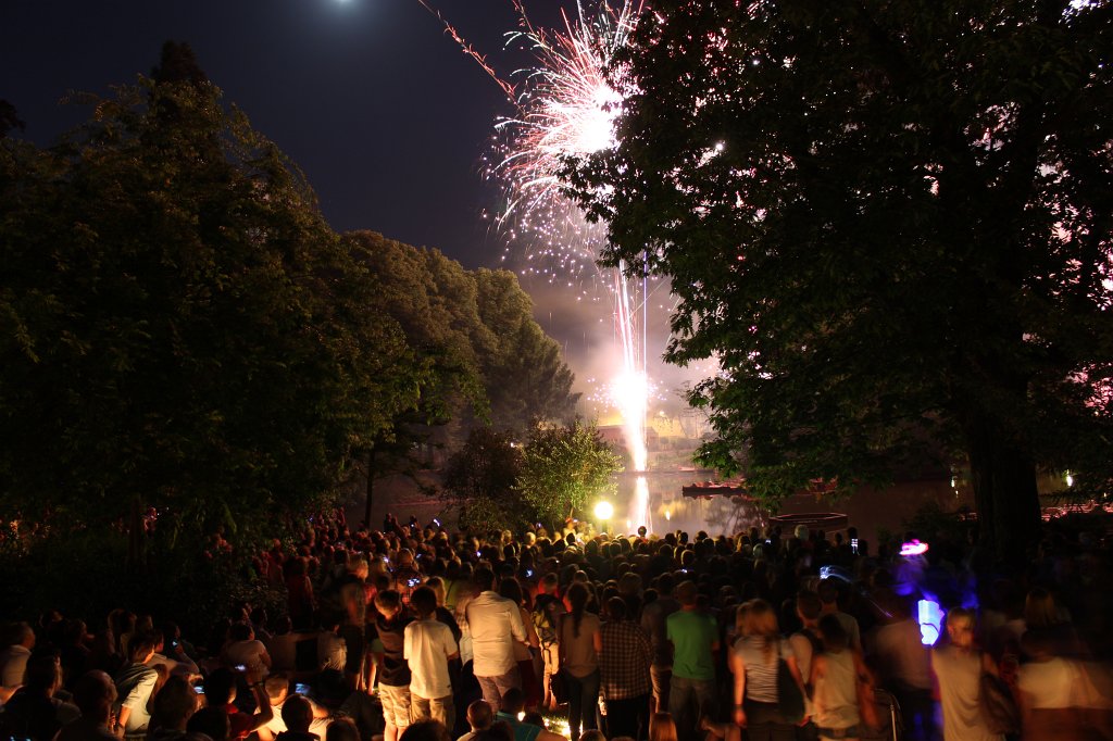 IMG_1211.JPG -  Palmengarten  Lichterfest Fireworks