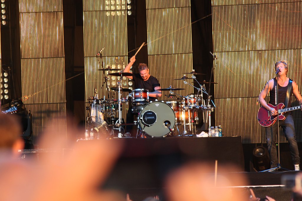 IMG_1487.JPG -  Hessentag  2014 pageant - Sunrise Avenue in concert