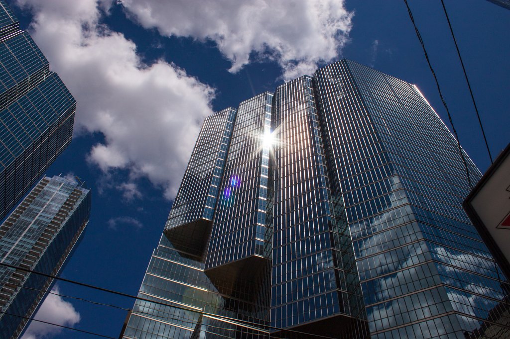 IMG_2876_c.jpg -  Sun Life Centre 