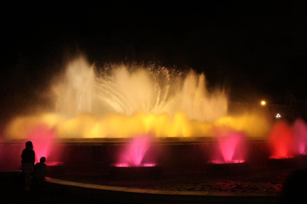 IMG_4179.JPG -  Font màgica de Montjuïc  - Water, light and music show