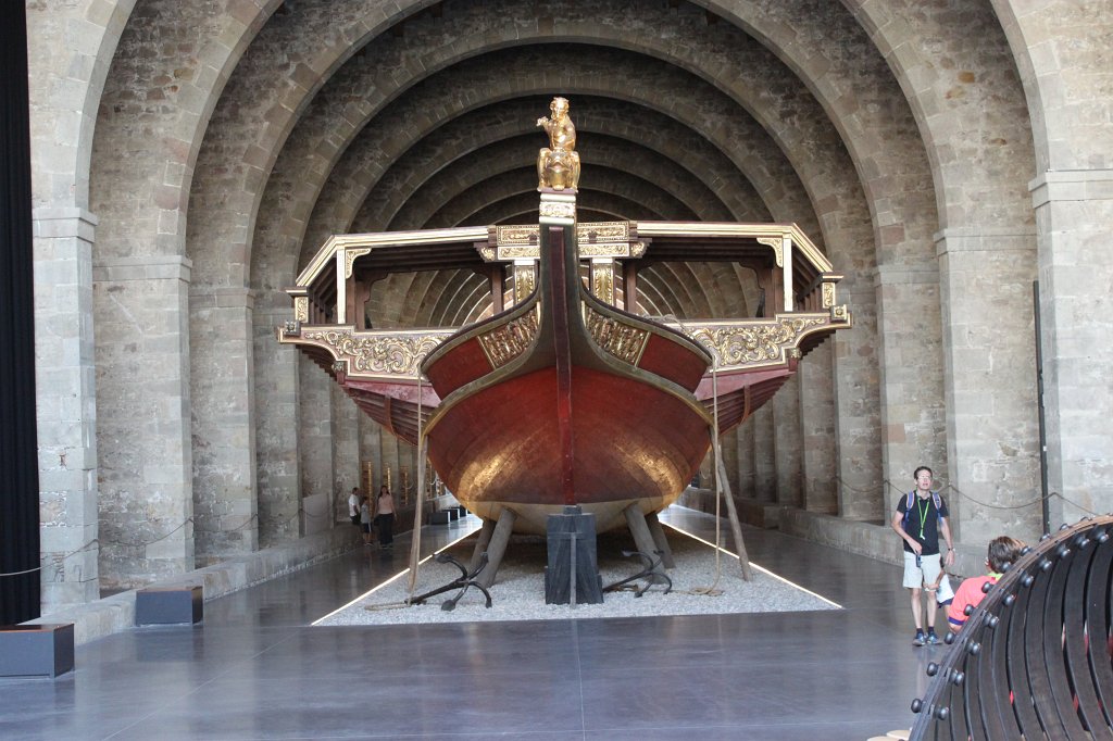 IMG_5348.JPG -  Museu Marítim de Barcelona  -  Real galley  replica - the royal flagship in the  battle of Lepanto 