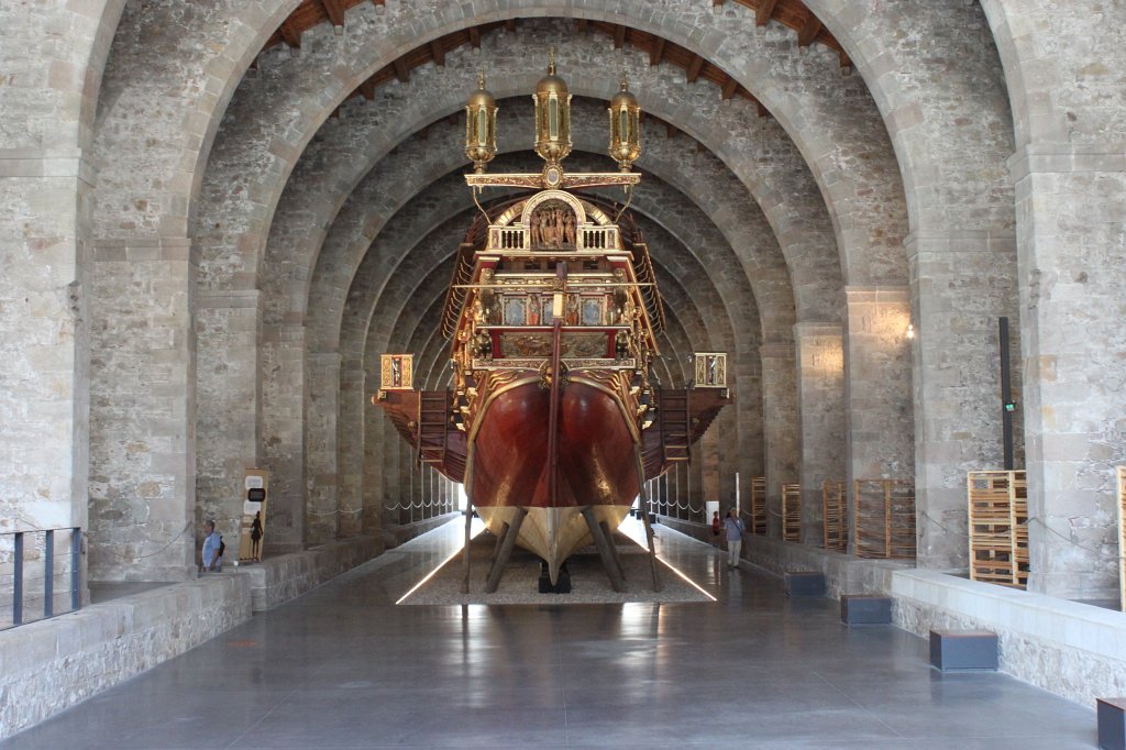 IMG_5354.JPG -  Museu Marítim de Barcelona  -  Real galley  replica - the royal flagship in the  battle of Lepanto 