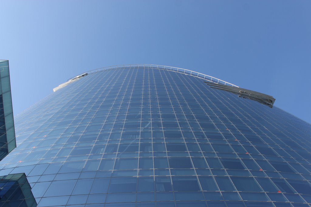 IMG_6397.JPG - Blue sky & blue  W hotel 