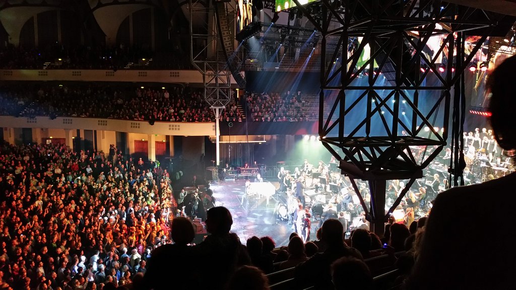 20141127_230732.jpg - Frankfurt Night of the Proms 2014